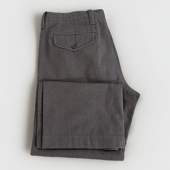 Banana Republic Relaxed Flat Front 5 Pocket Gray Chinos 34x30 (Measures 36x28) - Picture 1 of 7